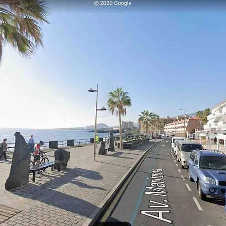 Beach And Relax Caletillas /wifi/netflix/garage